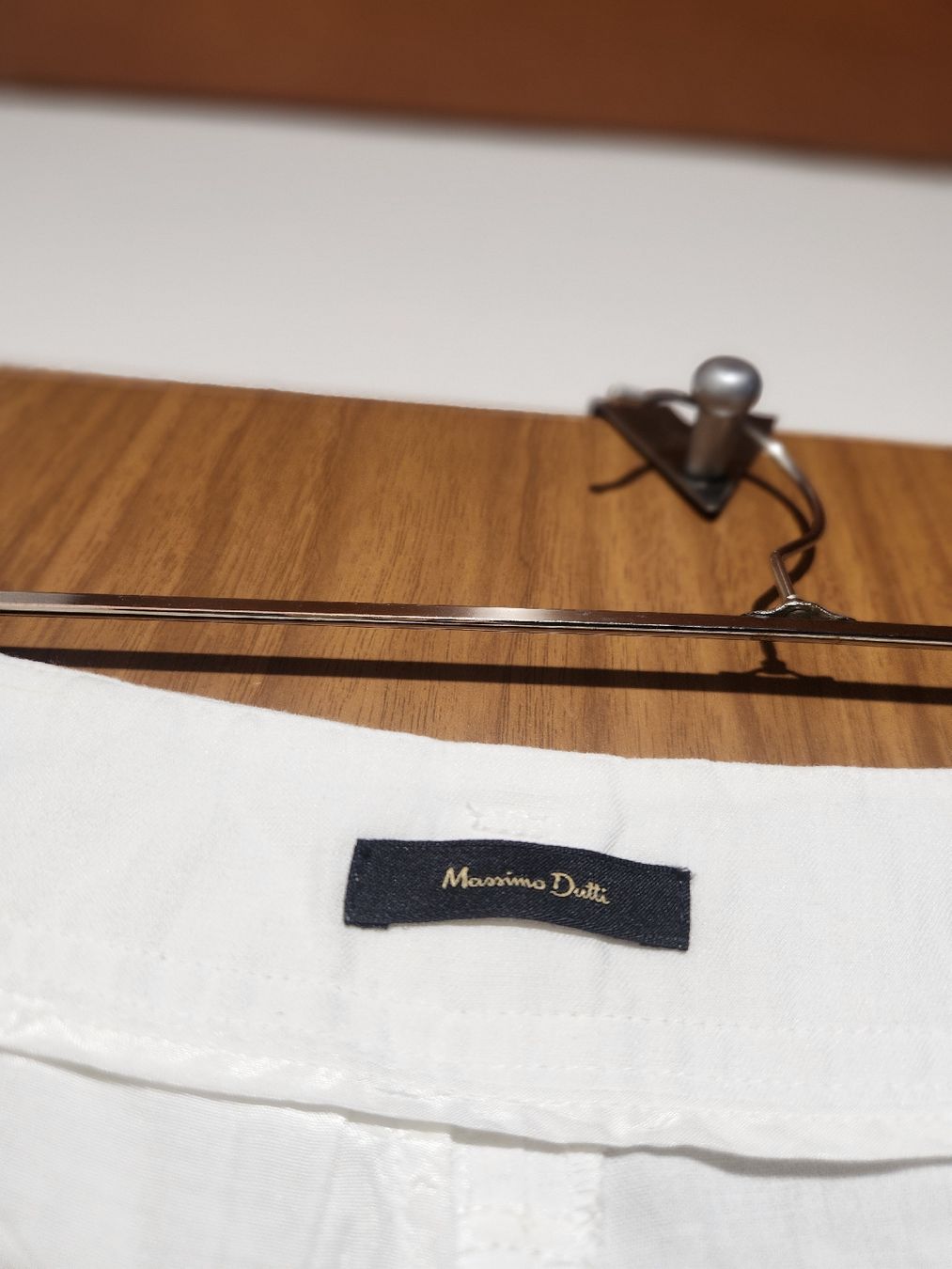 Massimo Dutti Pantaloni: Pantalon lin  blanc Massimo Dutti été - Taille 40 – Usato da Niedergösgen venduto da Eva2410 6
