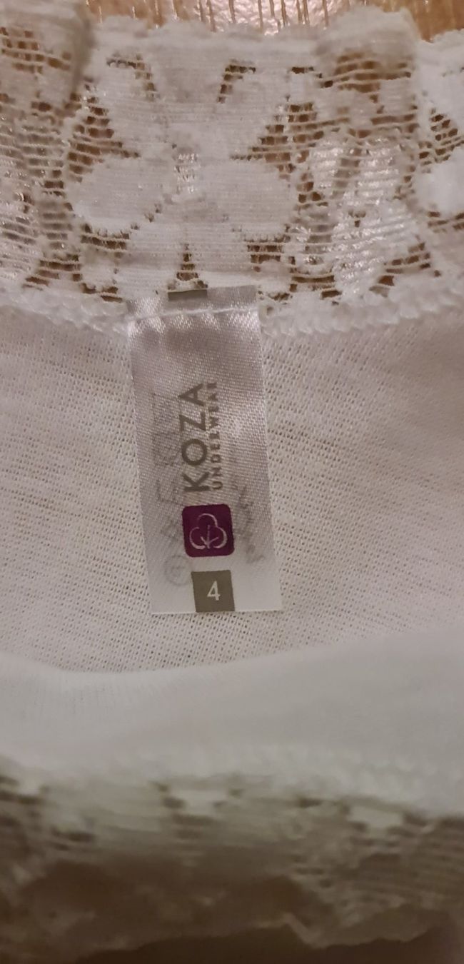 T-shirt: Damen T-Schirt Weiss grösse L – Usato da olten venduto da ailinnn 3