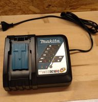 Makita DC18RC Ladegerät neu