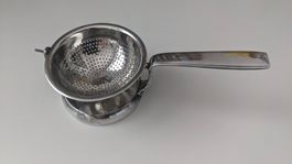 Passe-thé en métal argenté - Teesieb aus silberne Metall