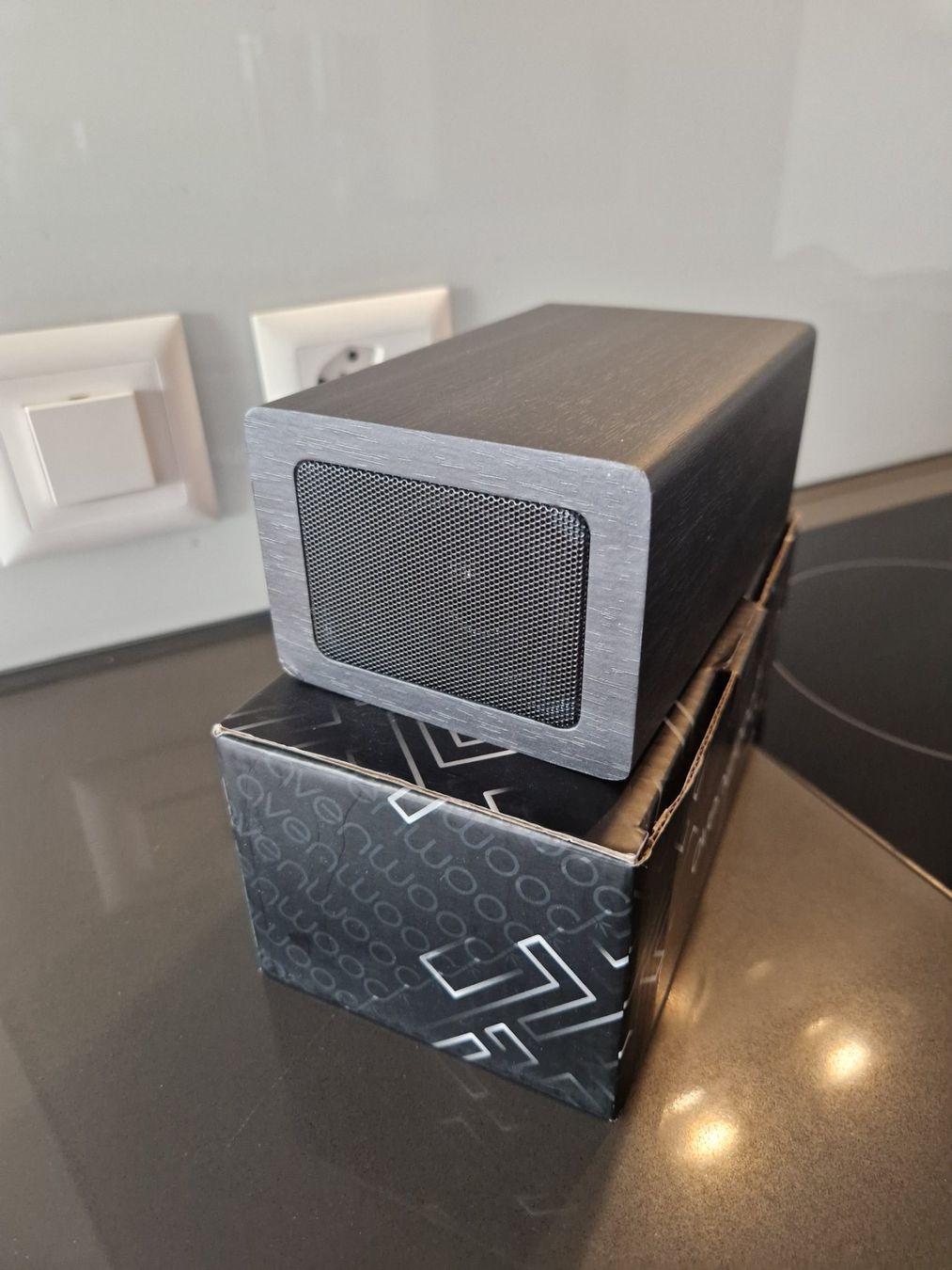 Avenwood Sveglie: Designerwecker in Holzoptik – Nuovo (secondo la descrizione) da Bülach venduto da luk_k8dj 3