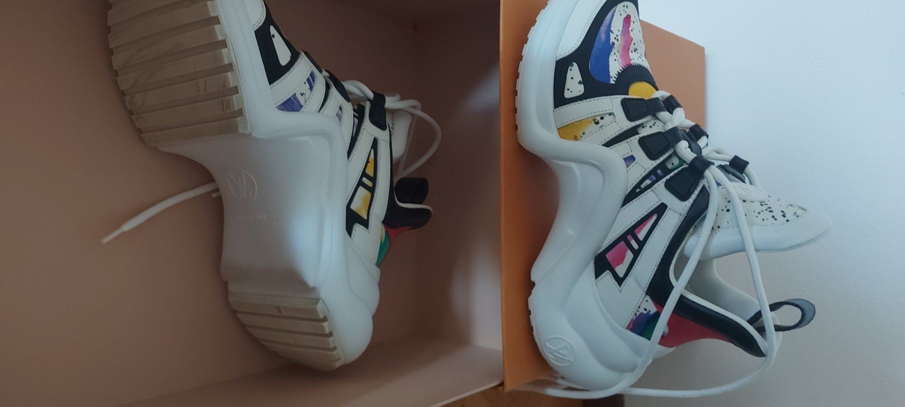 Louis Vuitton Damenschuhe: Louis Vuitton Archlight Gr. 37 sneakers donna, multicolore – Gebraucht aus Pregassona von ivi_xgd5 3
