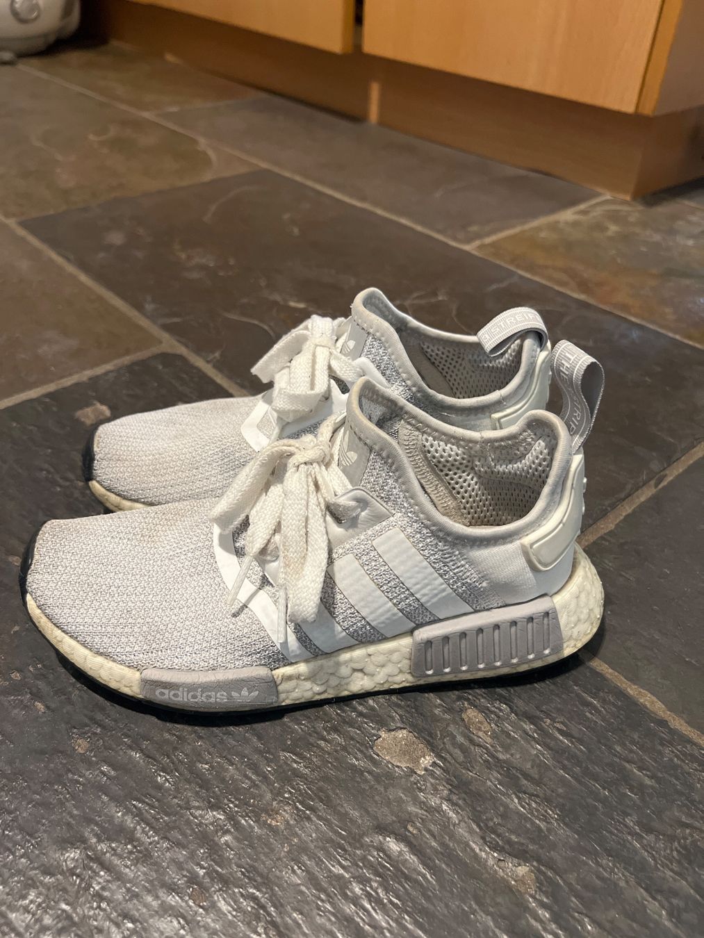 Adidas Chaussures hommes: Adidas Schuhe – D'occasion à Weisslingen par lorrue
