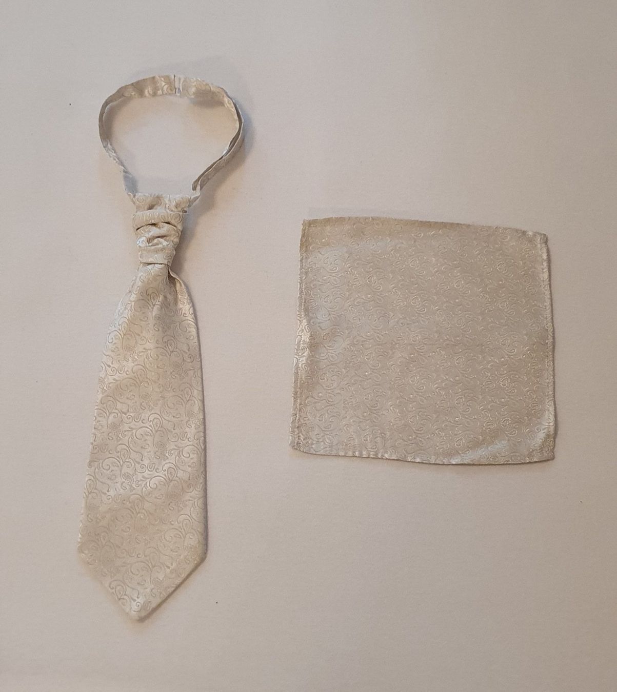 Gilet & Giacche: Abzugsweste / Hochzeitsweste – Usato da Ottenbach venduto da ckronenberg 2