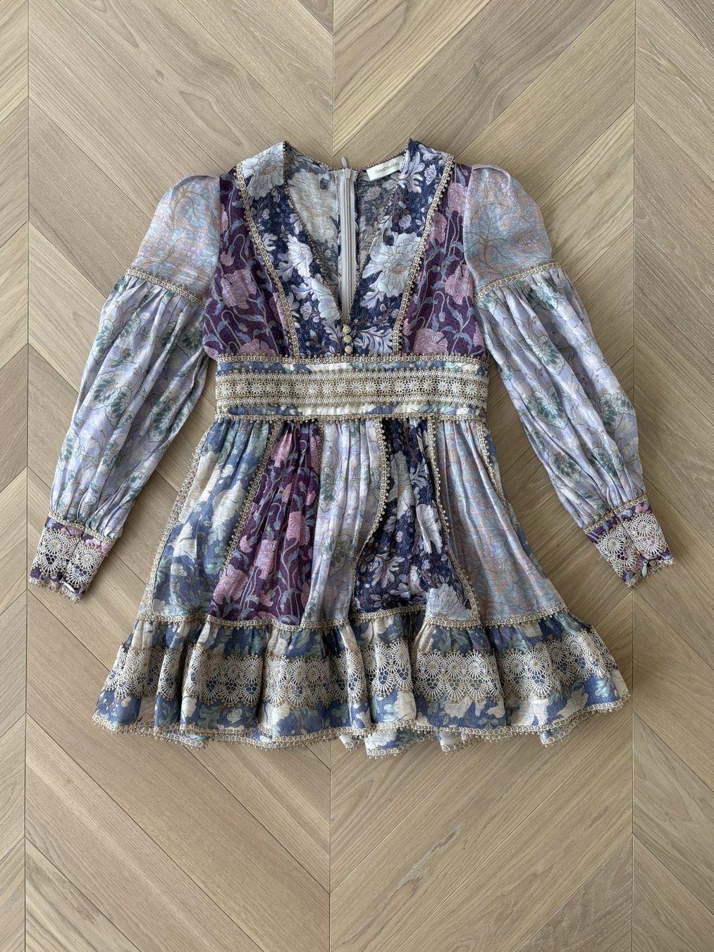 Zimmermann Robes: ZIMMERMANN | Celestial Mini-Kleid Leinen/Seide, Gr. 4 (EU44) – D'occasion à Zumikon par Pauls_Collection