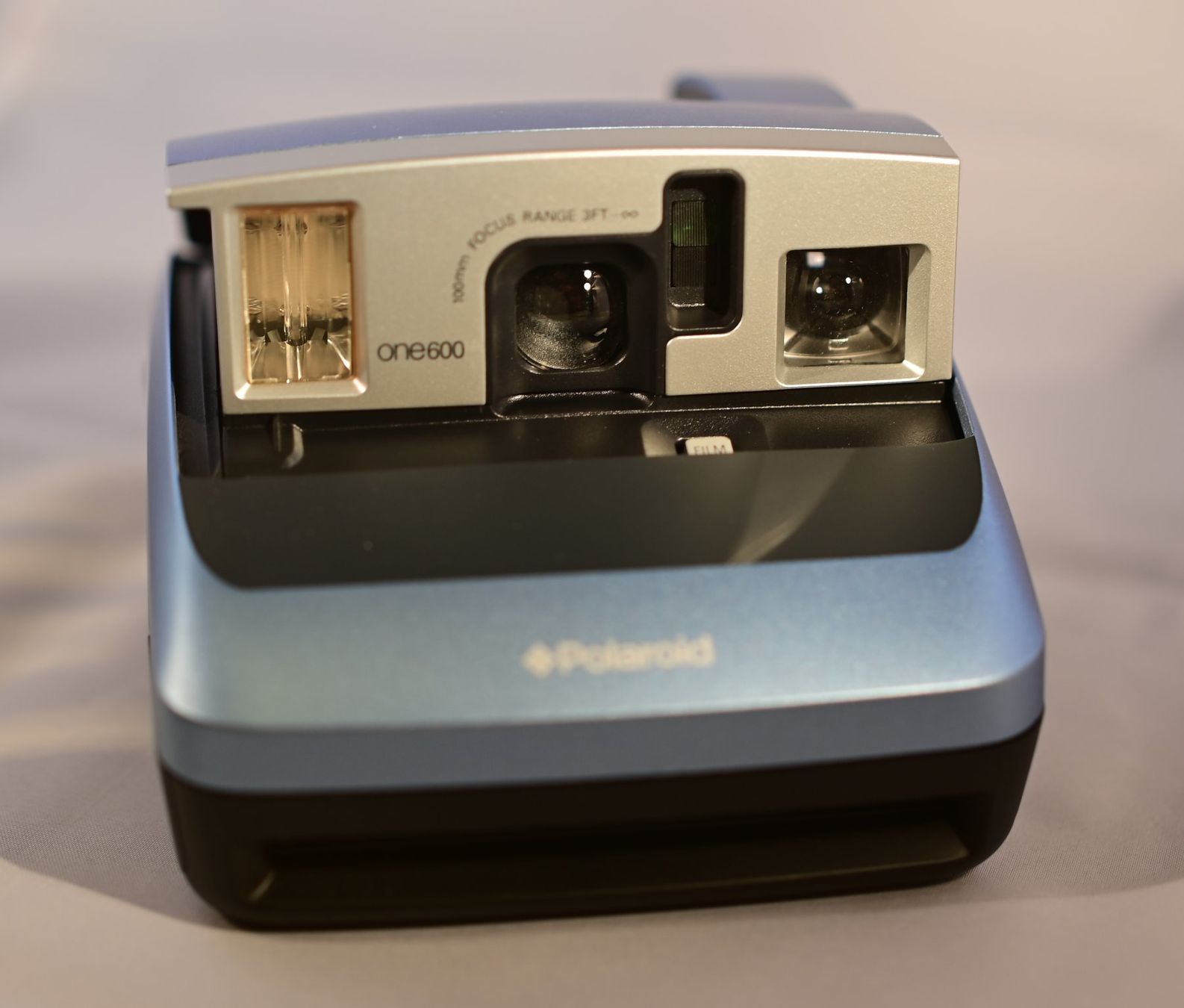 Polaroid Appareil photo: Polaroid One 600 – D'occasion à Uster par Stoessda