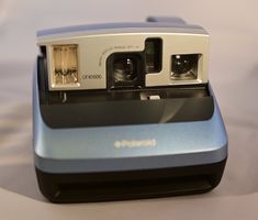 Polaroid One 600