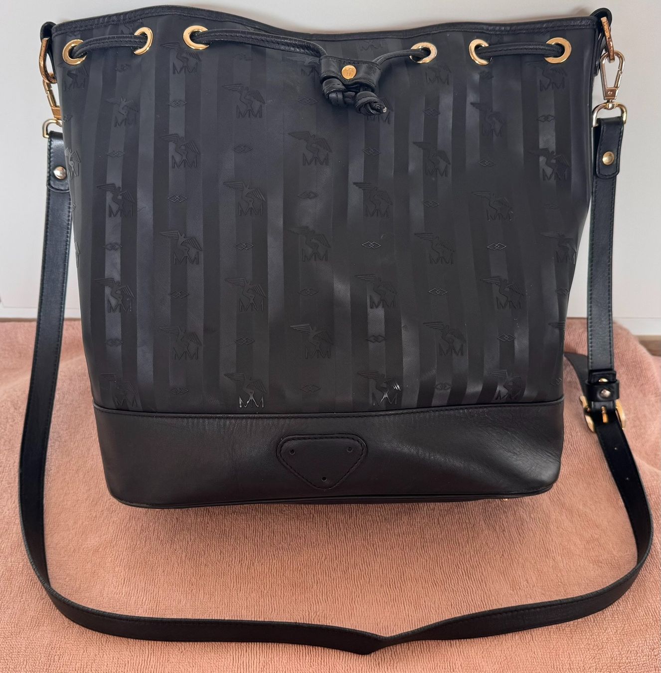 Maison Mollerus Taschen für Damen: Mollerus NIESEN Beuteltasche – Gebraucht aus Buttisholz von ramo_Buchmann 1