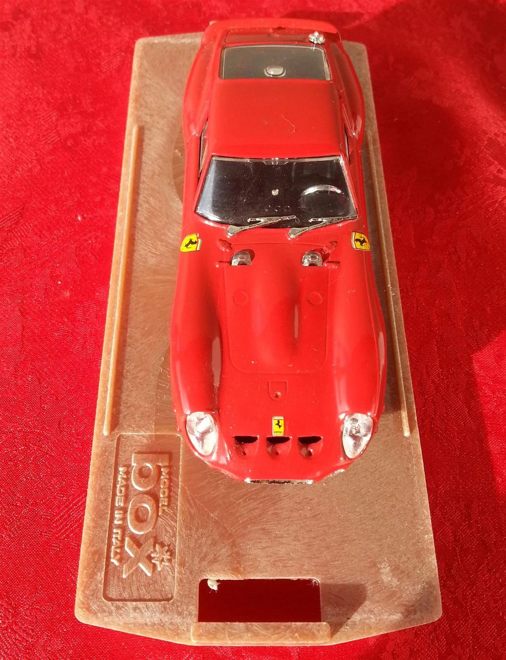 Ferrari Modellautos: Vitrinenobjekt:  FERRARI 250 GTO, MODEL box 1:43 – Gebraucht aus Oberriet SG von ganesh435 4