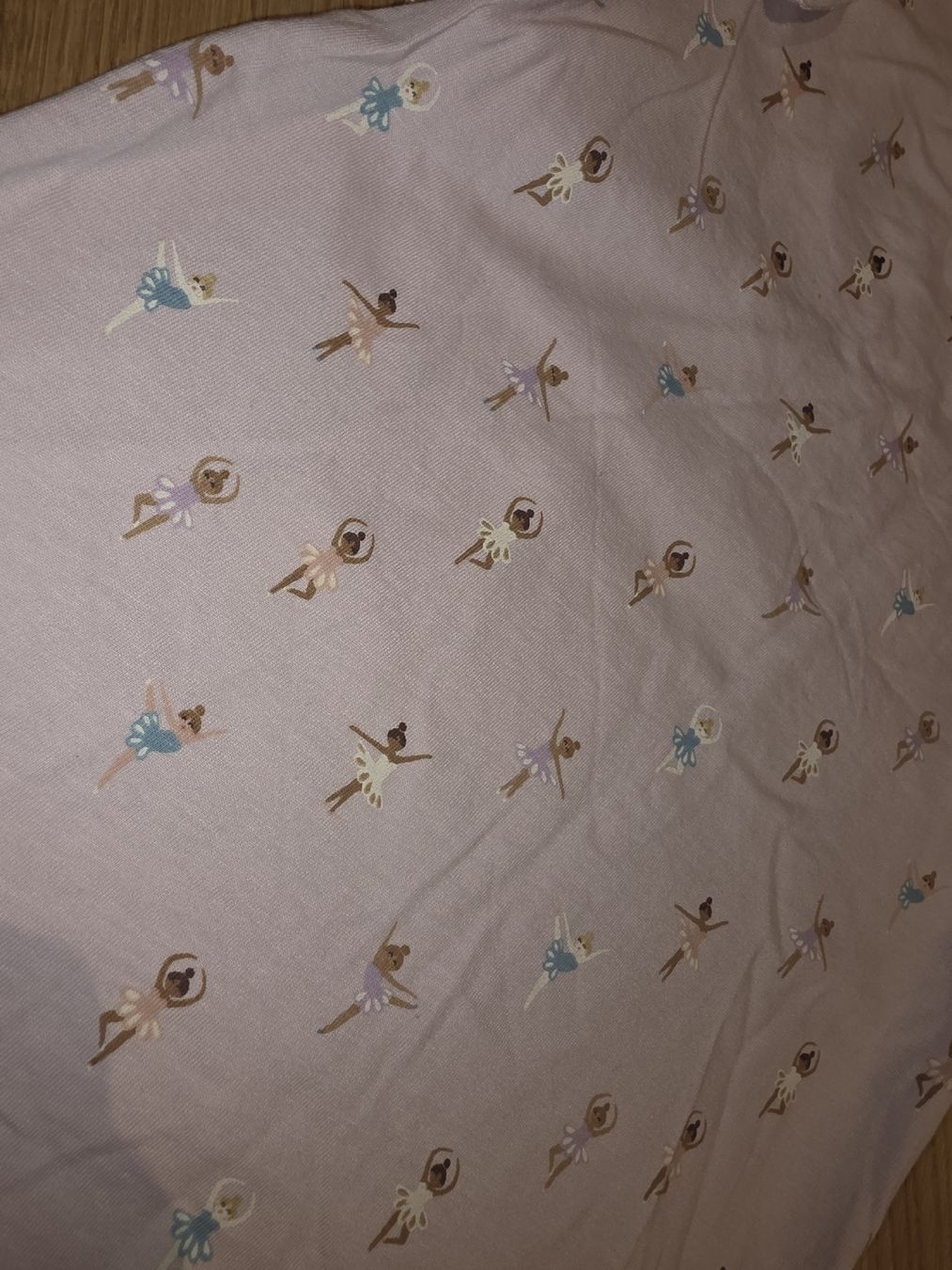 Lotti & Set di vestiti: Mädchen Shirt 3 Stk.  Langarm, Gr. 122, Top Zustand – Usato da Toffen venduto da ver_x68f 5