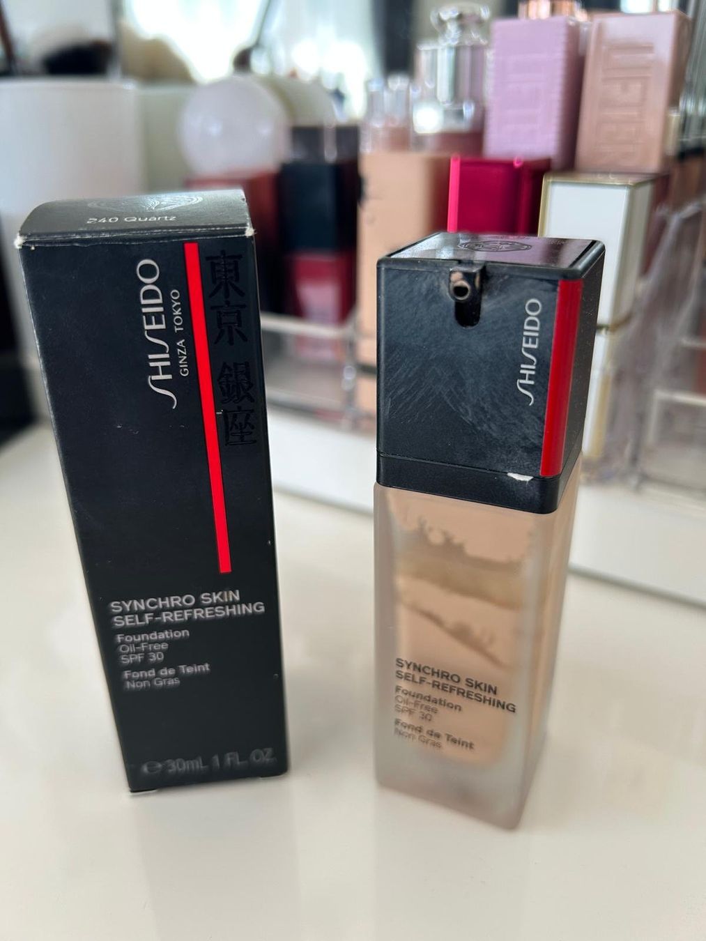 Make-up: Sisheido Synchro Skin Self-Refreshing Foundation in 240 – Usato da Horn venduto da Mada72