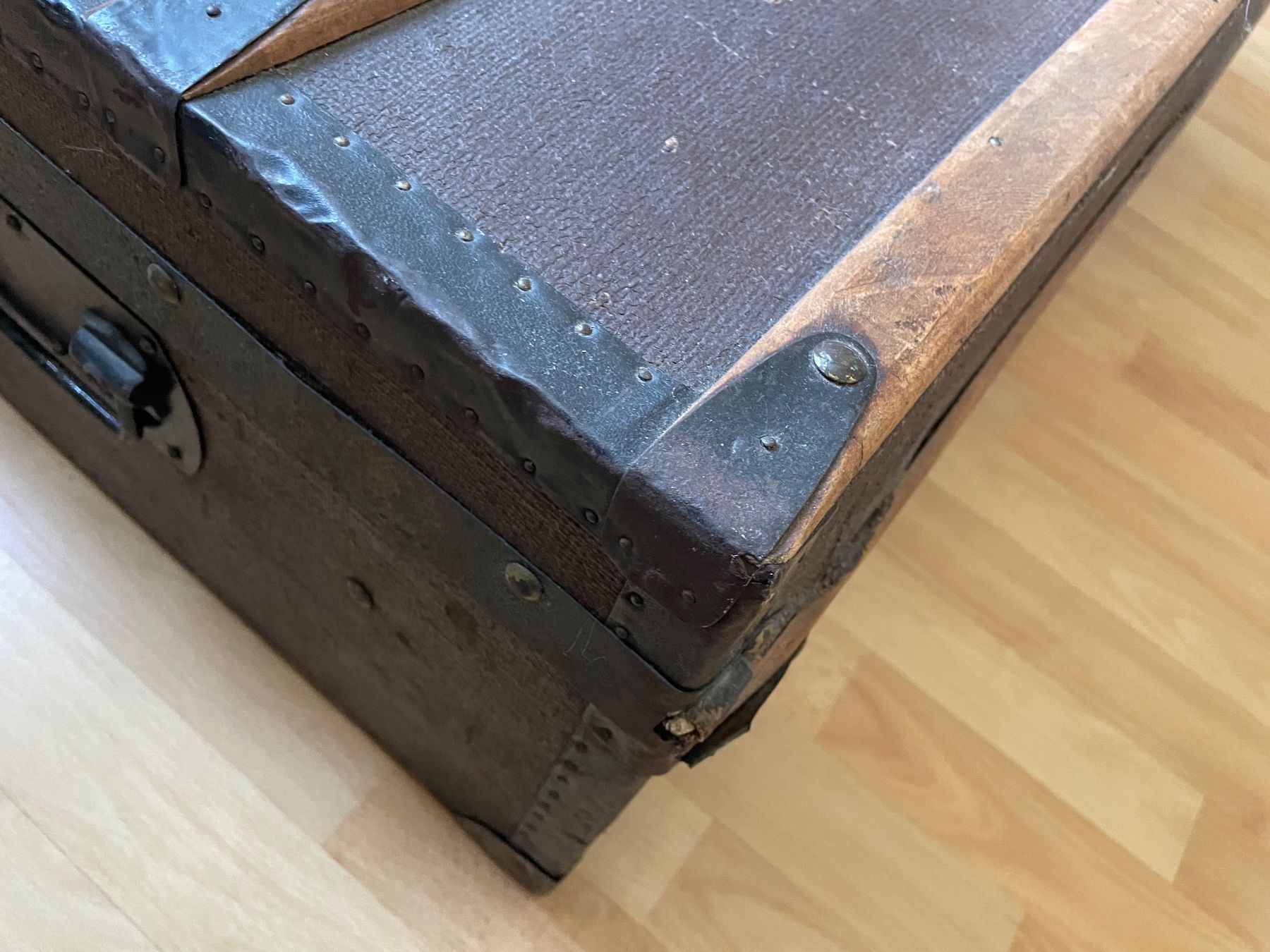 Truhen: Koffer – Gebraucht aus St.Gallen von nat_7n75 2