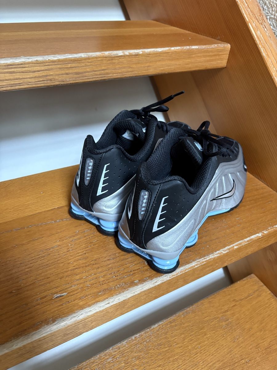 Nike Scarpe da uomo: Der legendäre Nike Shox – Nuovo (secondo la descrizione) da Allschwil venduto da dan_q8vl 3