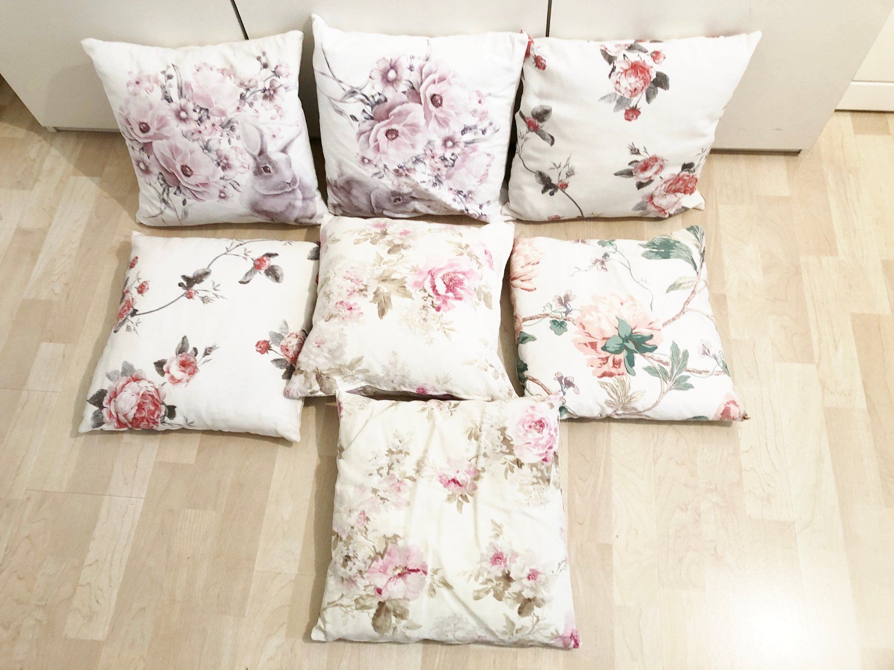 Coussins: Dekokissen - Preis pro Stück – Neuf (Voir description) à Glattbrugg par Ariel012 1