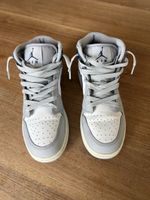 Nike Air Jordan 1 