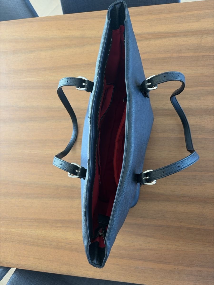 Borse da donna: Schwarze Handtasche – Usato da Dietikon venduto da me9_mh2j 1