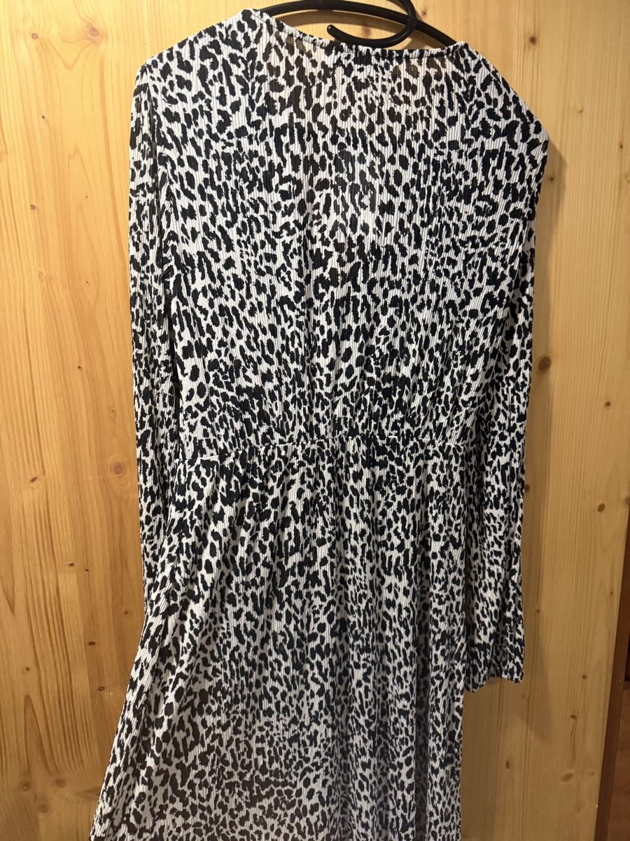 Mango Vestiti: Tolles Leo Kleid neu Mango M – Nuovo (secondo la descrizione) da Rüdlingen venduto da Lichee 1