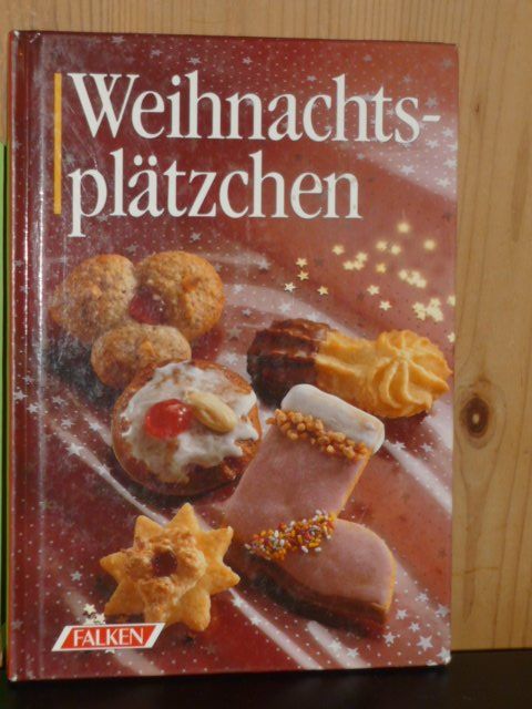 Libri: WEIHNACHTS-PLÄTZCHEN – Usato da St.Gallen venduto da Anso