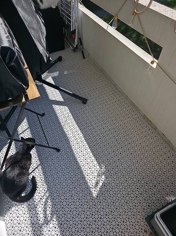 Rivestimenti per pavimenti: IKEA ALTAPPEN Balkonplatten  ca. 60 Stück – Usato da Effretikon venduto da mim_k25k 1