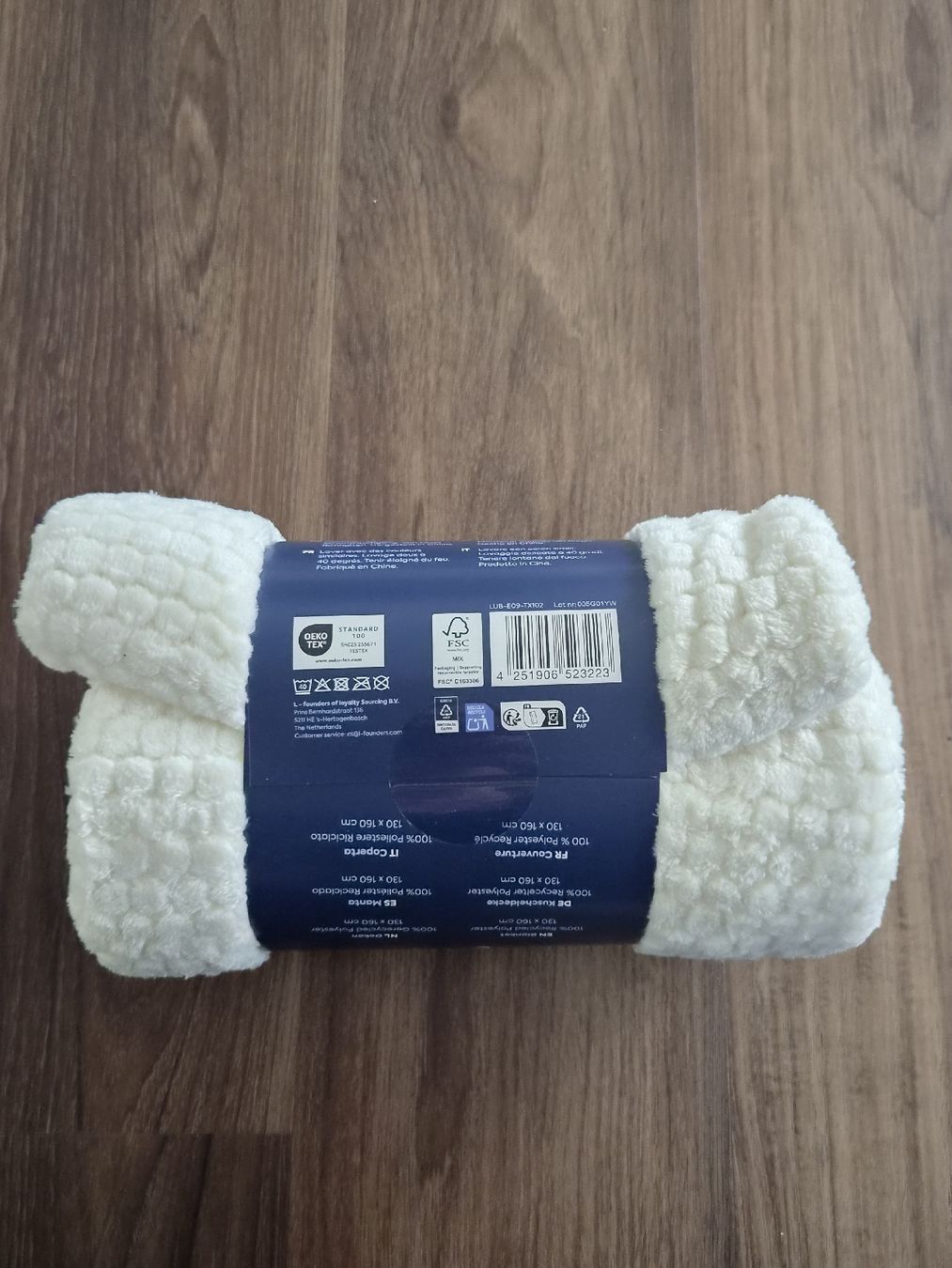 Coop Coperte: Kuscheldecke, 130 x 160cm NEU – Nuovo e nell'imballaggio originale da Altishofen venduto da tammy05 1