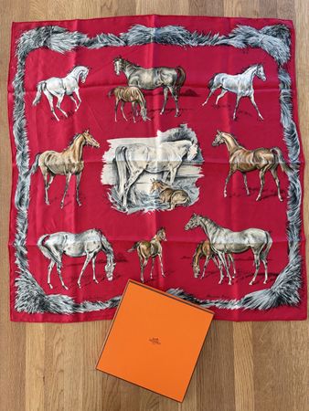 Hermès Paris Carré 90 «Les Poulains» – Xavier de Poret