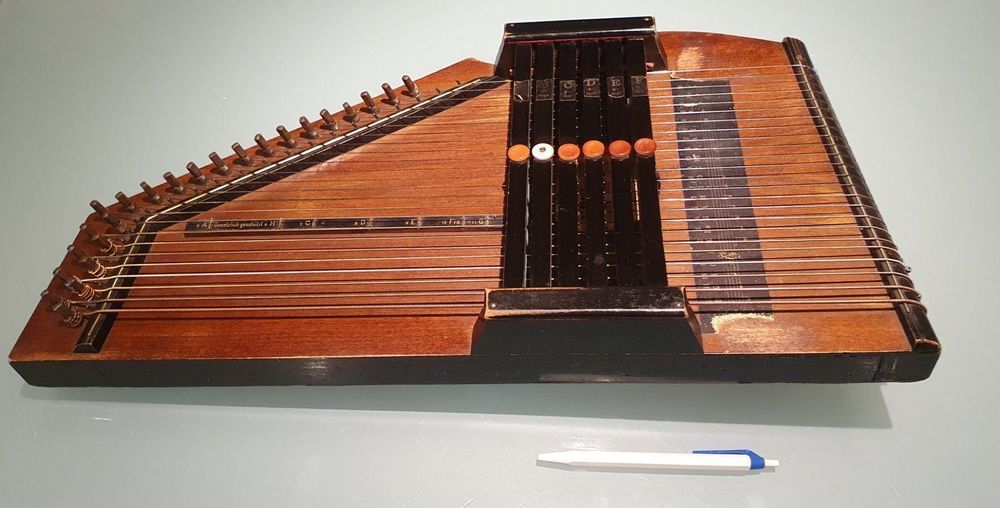 Alte,revidierte Autoharp, ACCORDZITHER Kaufen auf Ricardo