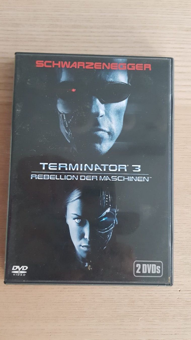Tous les DVDs: DVD -Ted, Asterix & Obelix, Terminator 3, Babynator, Charlie – D'occasion à Spiegel b. Bern par ale_x59l 9