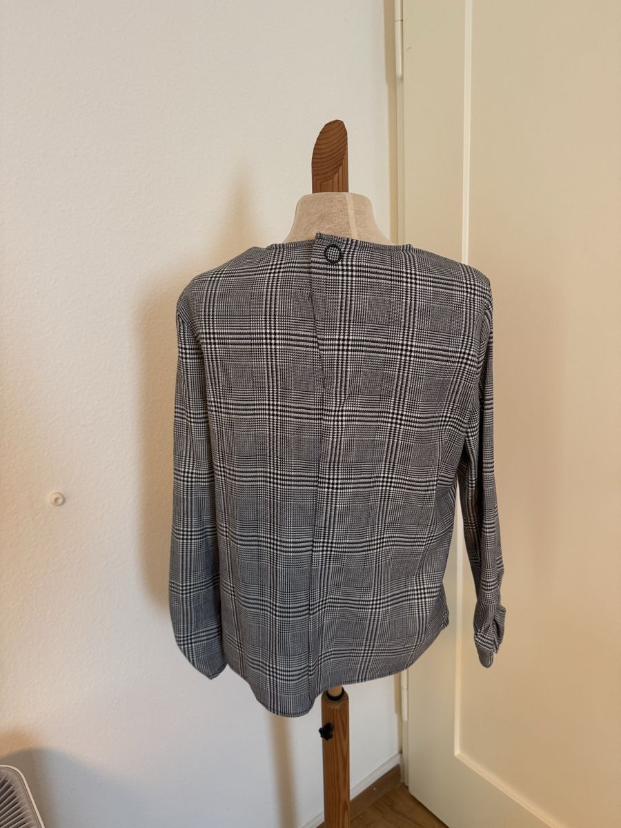 Mango Blusen: Karierte Bluse, von Mango, Grösse S/36 – Gebraucht aus Zürich von Brobin 1