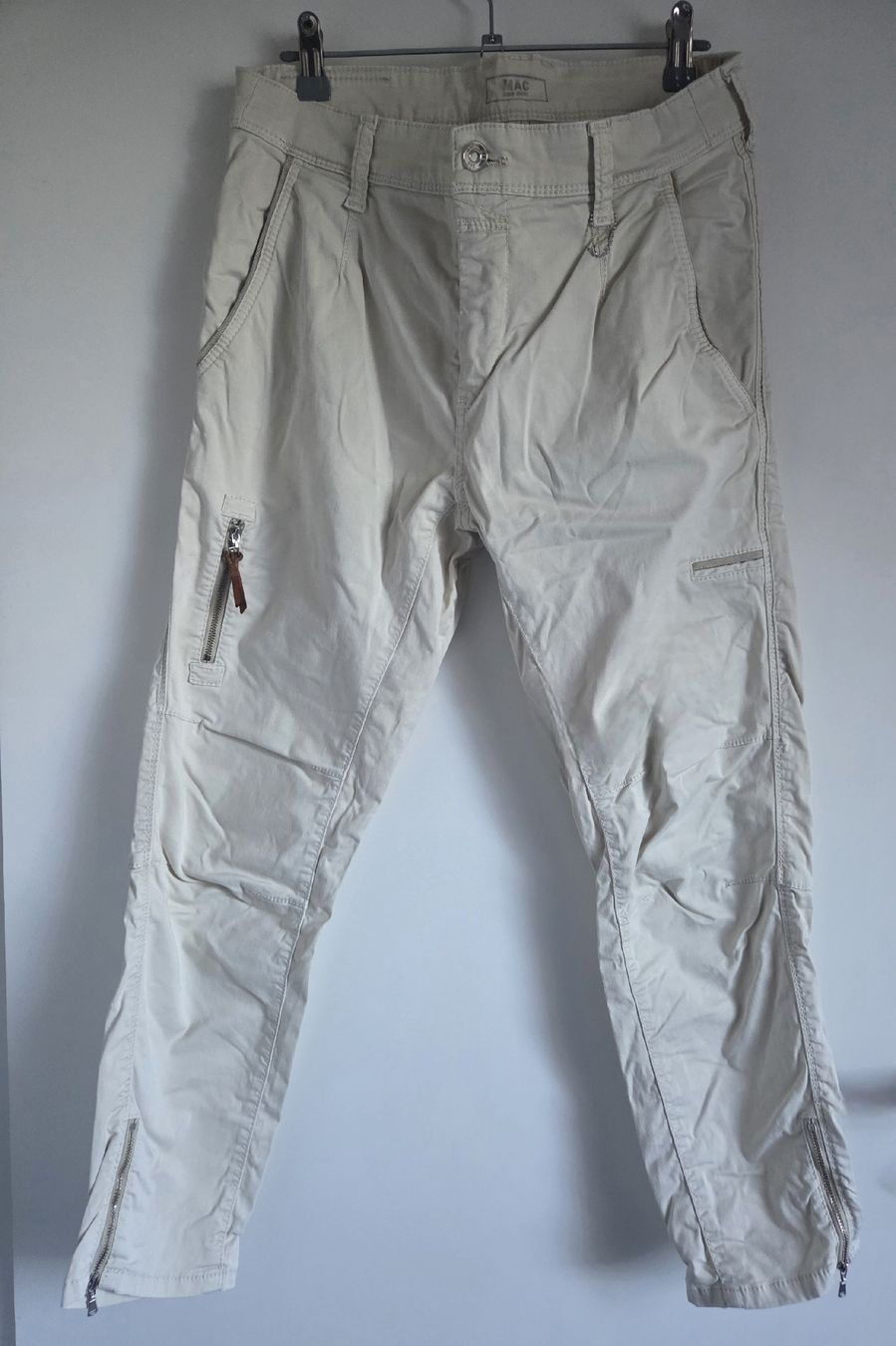 Pantaloni: Pantalon cargo MAC beige, T 38 – Usato da Fey venduto da foudresse 2