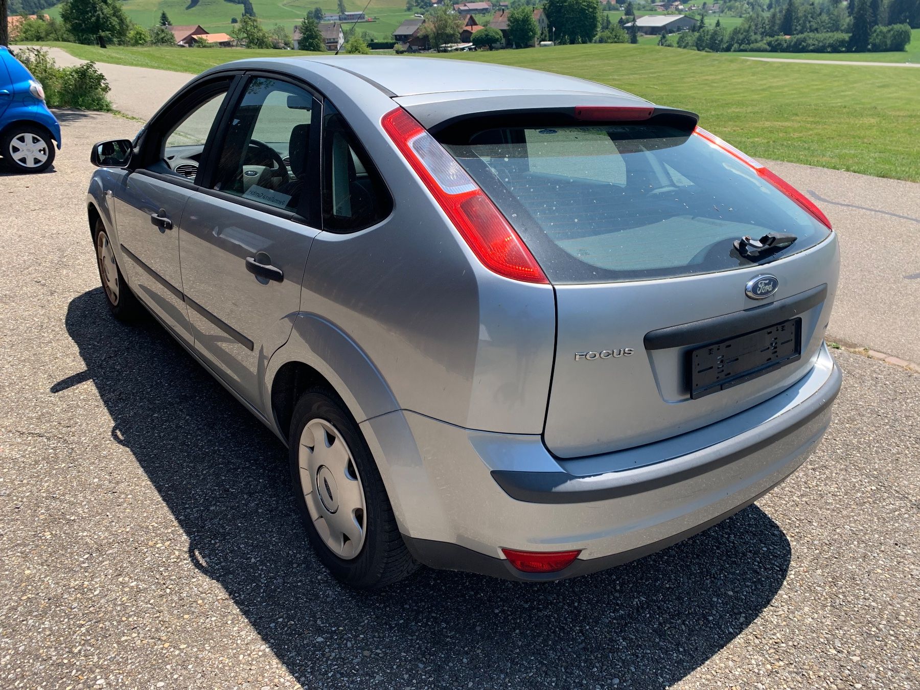 Ford Automobili: Ford Focus 1.6i 16V 121000km 2.Hand – Usato da Gossau ZH venduto da Sookkerd 1