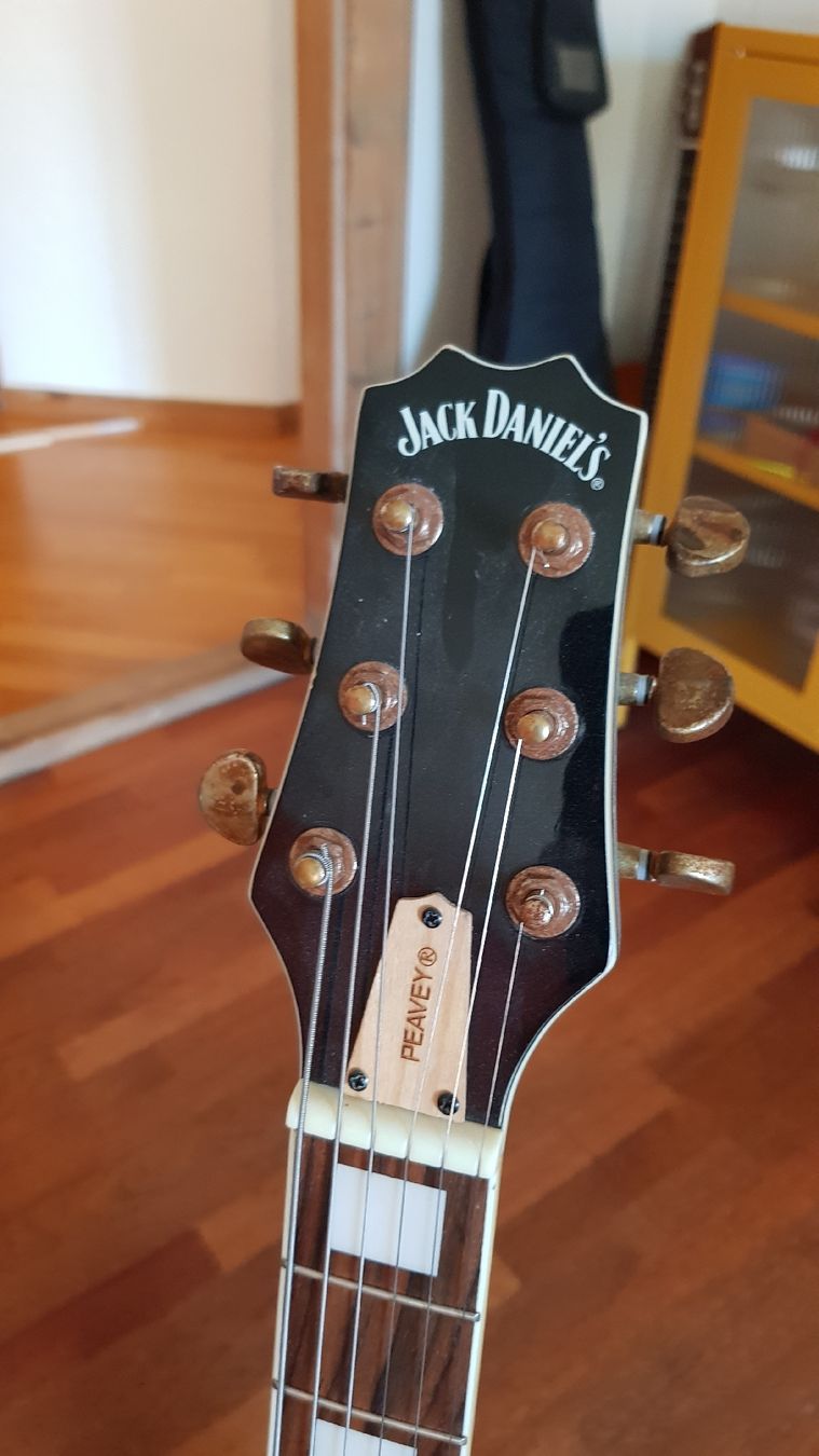 Peavey Strumenti musicali: Peavey Jack Daniels JD-AG1 – Usato da Felsberg venduto da CarpathianThrone420 3