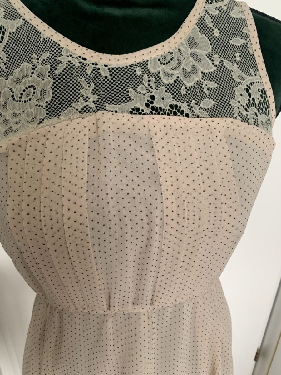 Kleider: Kleid – Gebraucht aus Emmen von Bgucci_girl 2