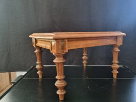 antikes Schemeli / Fusshocker Holz, 37x27 cm