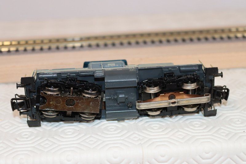 Märklin Modelleisenbahnen: Märklin DB Lok ( 566 ) – Gebraucht aus Kerzers von Winu64 5
