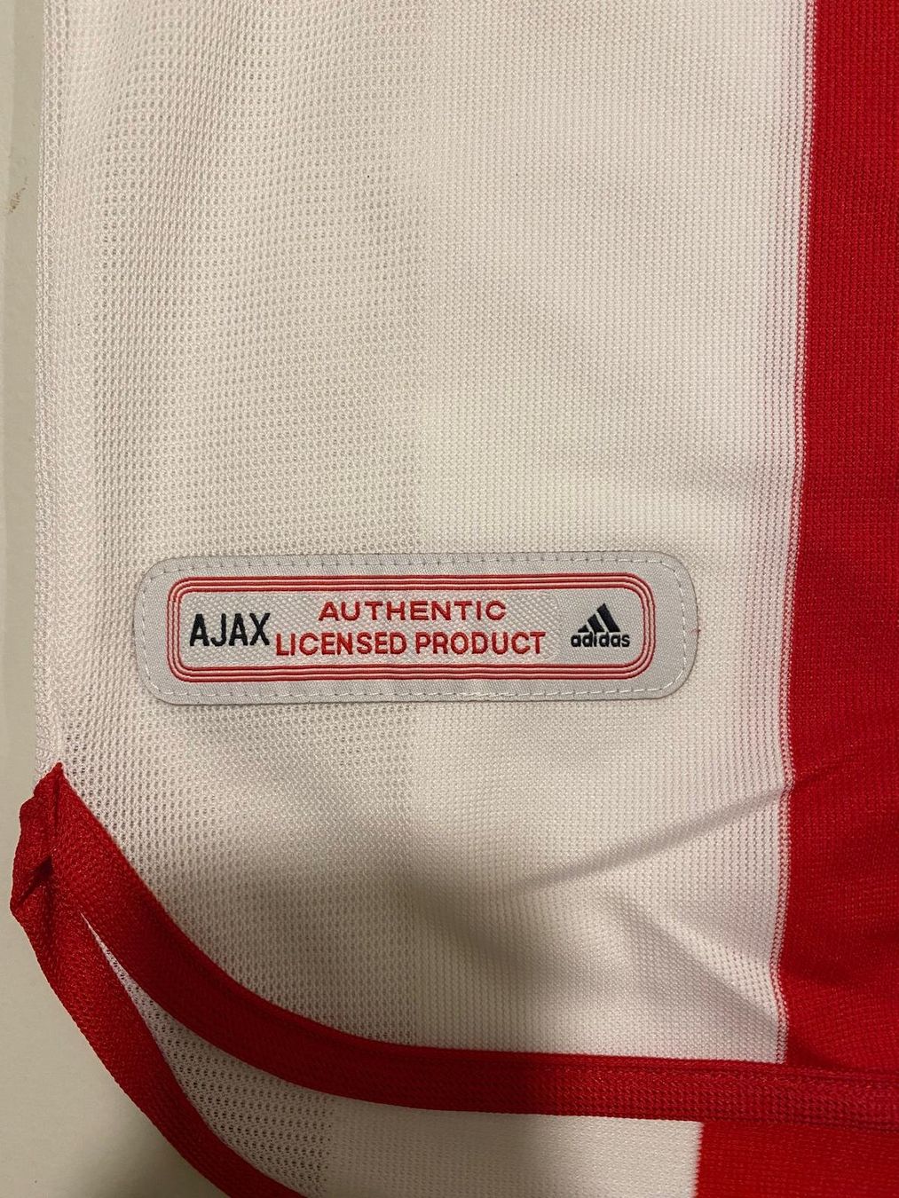 Leibchen & Hosen: Ajax Amsterdam Retro Trikot 2000 Gr. M – Gebraucht aus Ebnat-Kappel von Youssou 3