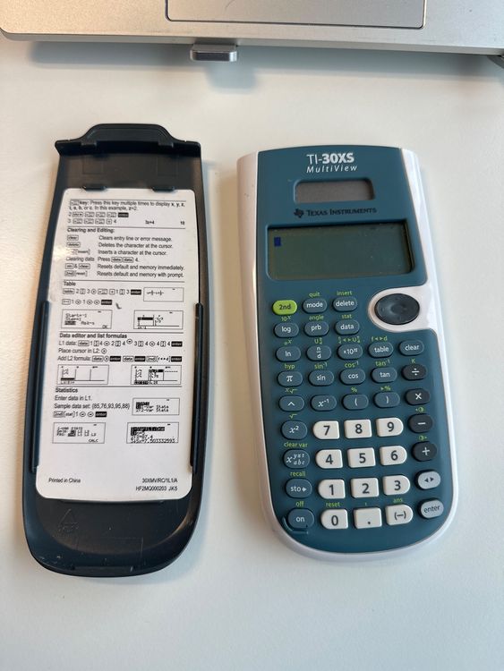 Texas Instruments TI-1726 Taschenrechner - Blaues Display, 1-zeilig, Praktischer Taschenrechner