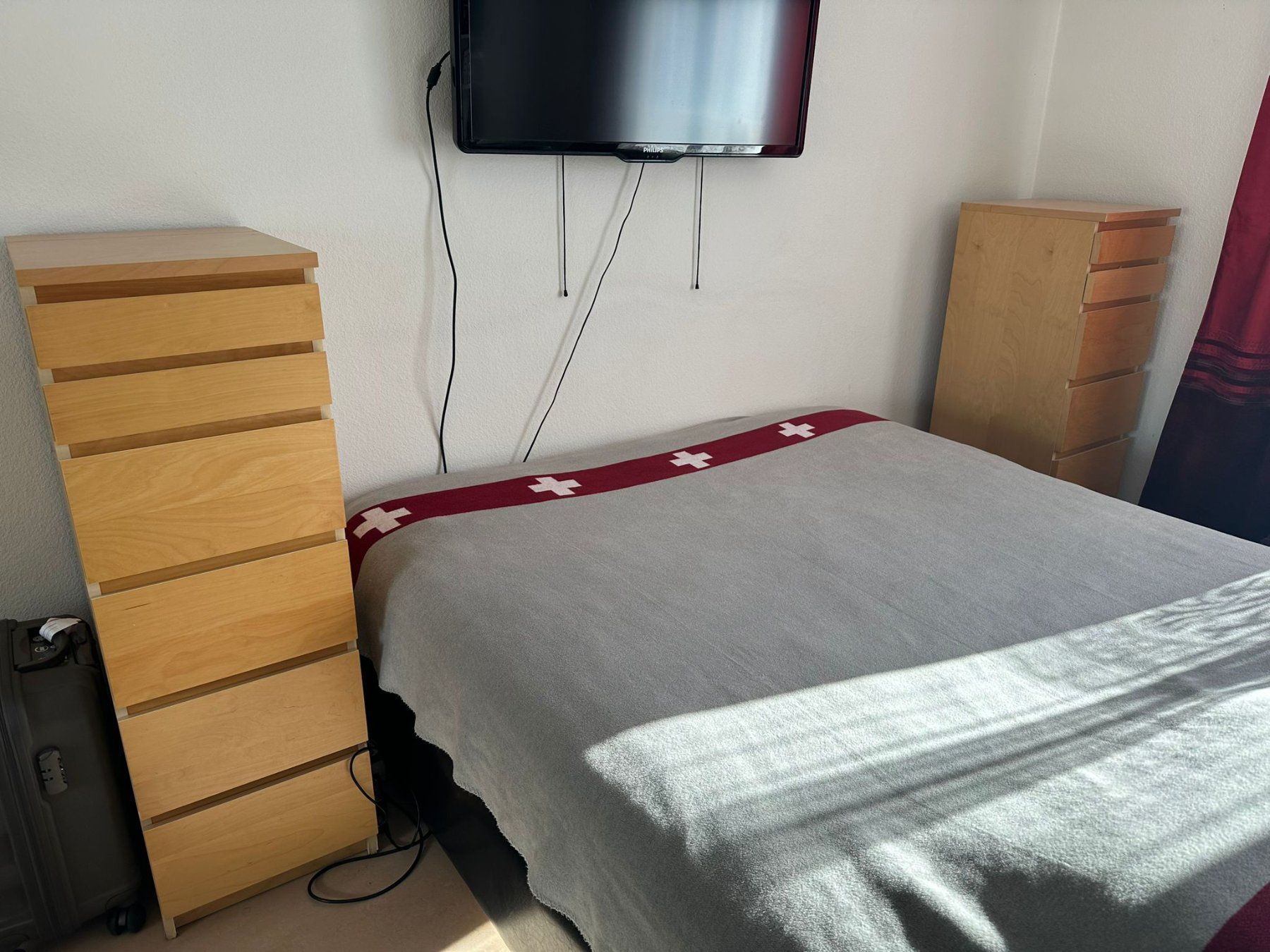 Ikea Kommoden: Ikea MALM Kommode mit 6 Schubladen, 2 stück – Gebraucht aus Nuerensdorf von Sagnak007 1