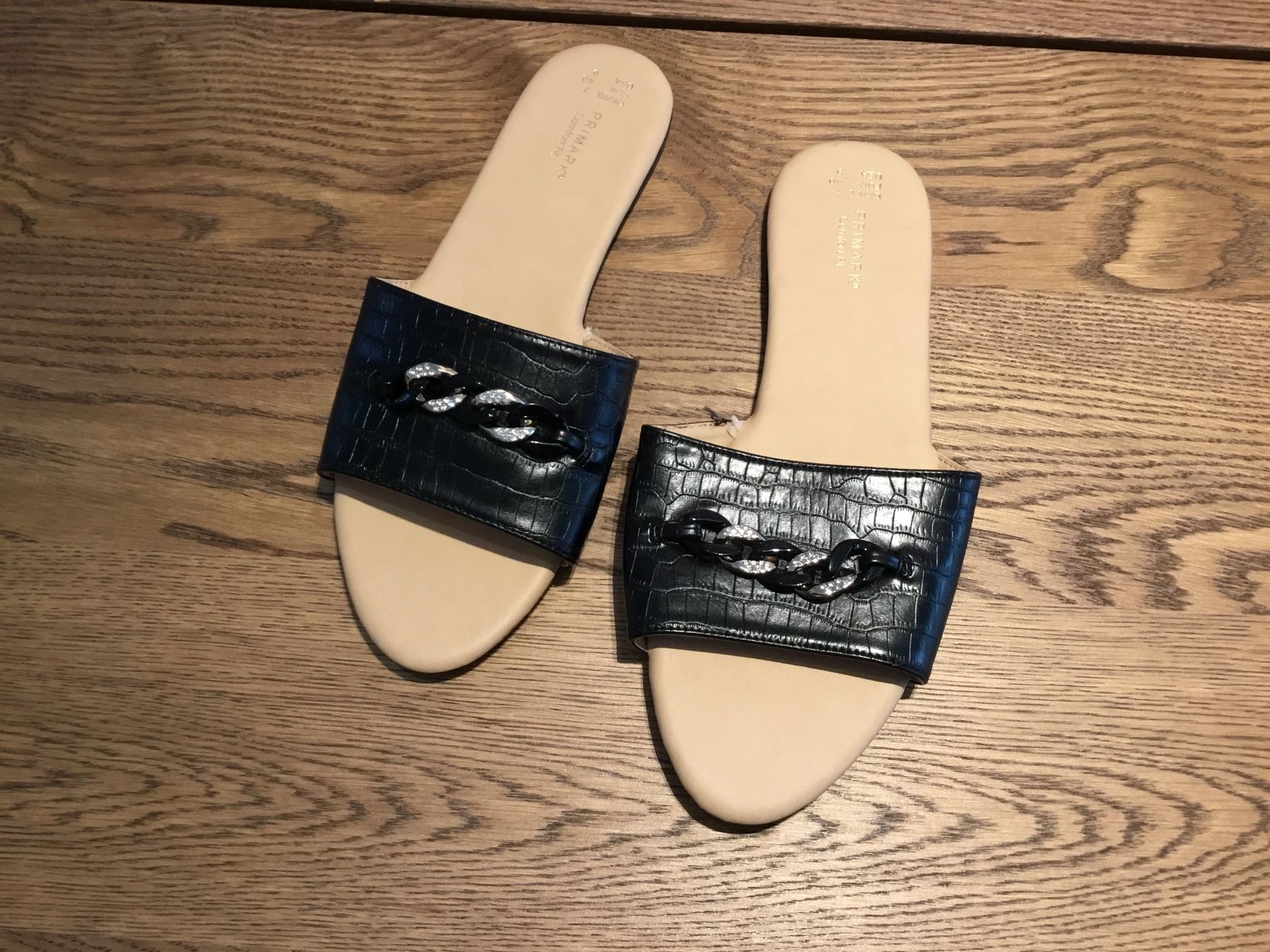 Scarpe da donna: Schöner Sommerschlüpfer Gr.40 – Nuovo (secondo la descrizione) da Würenlos venduto da Tina48 1