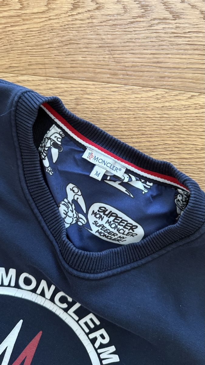 Moncler Pulls & Sweat-shirts: Moncler Logo Sweatshirt Navy Blue Size M – D'occasion à Boswil par hey.itsme 3