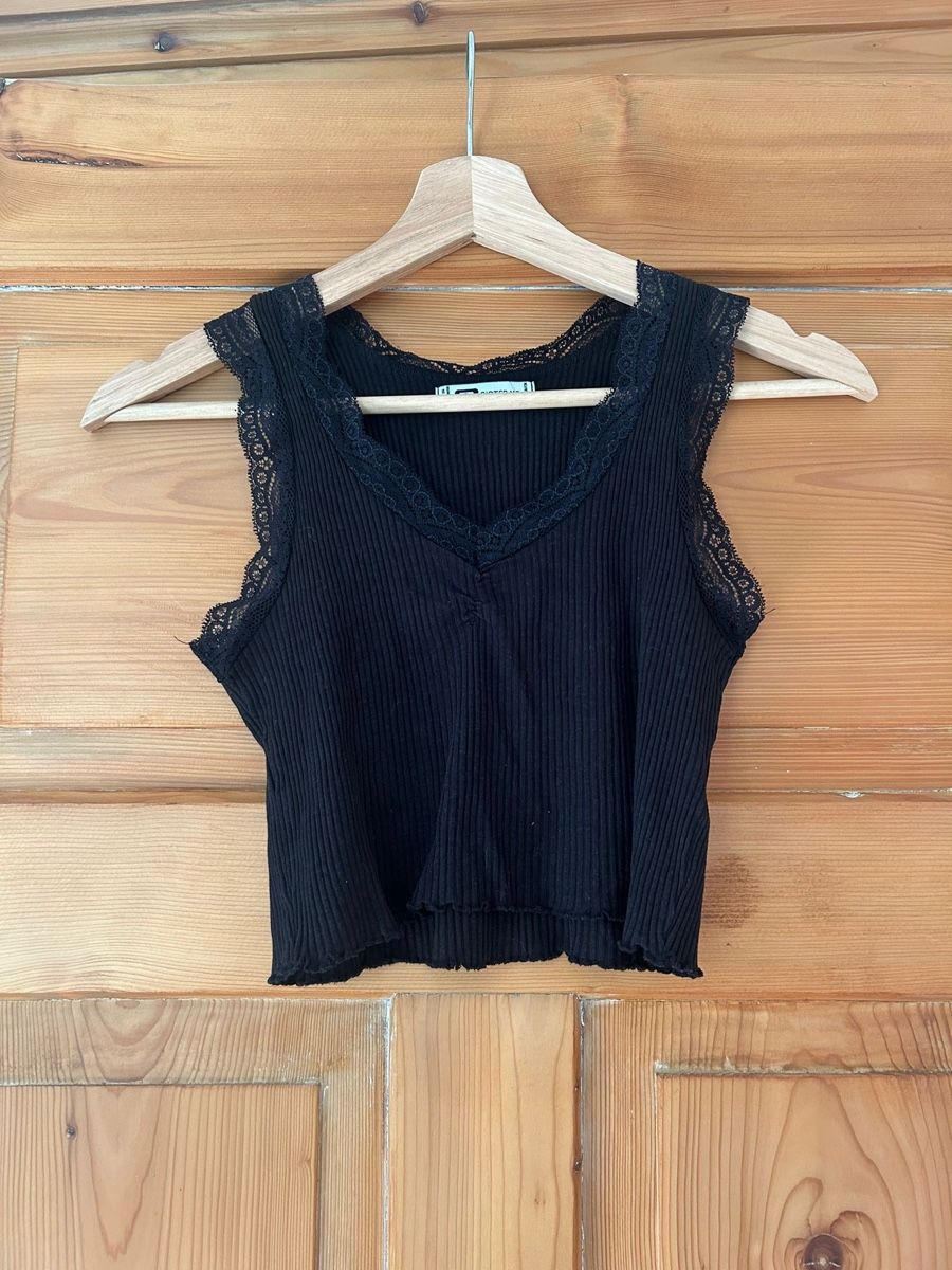 Top: Schöns Top XS, schwarz mit Spitze – Usato da Frauenfeld venduto da lin_77m9