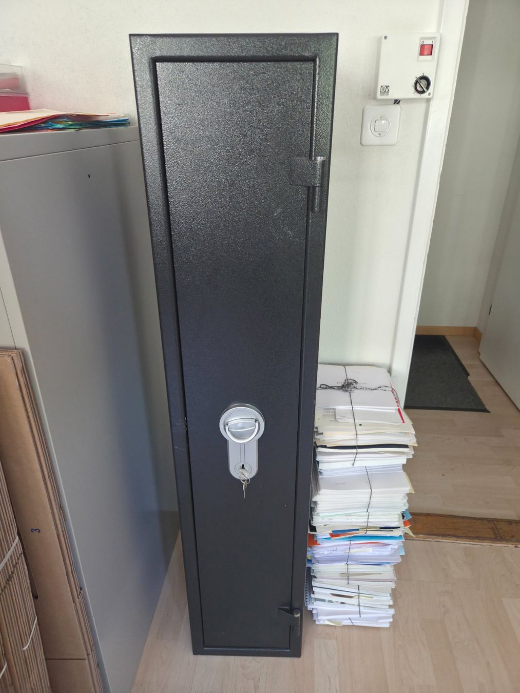 Casseforti: Burg-Wächter A5 Waffenschrank 64 kg – Usato da Zürich venduto da ant_m569
