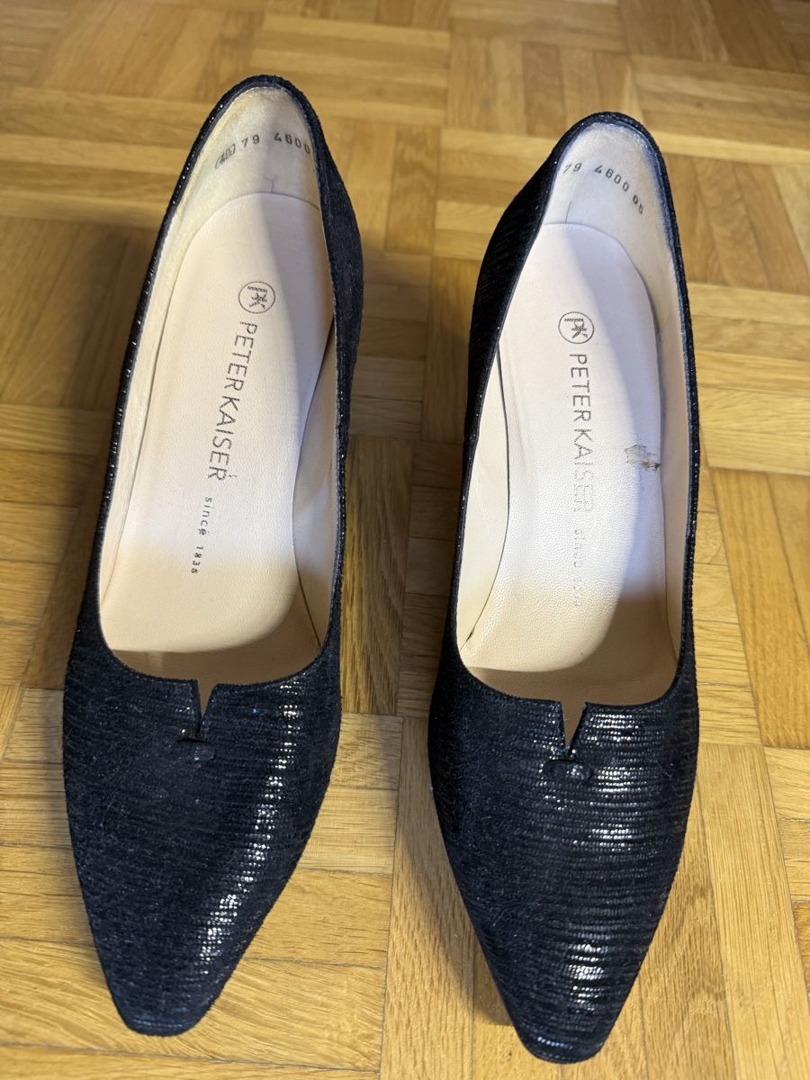 Kaiser Scarpe da donna: Peter Kaiser Pumps Schwarz Gr. 37.5 – Usato da Rorbas venduto da SimS0n 1