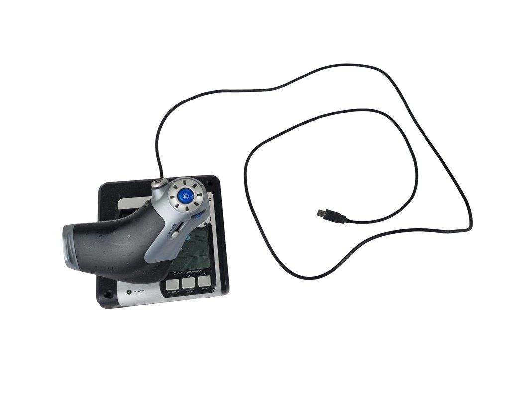 Saitek Controller: SAITEK Controller Flugsimulator Komplett Set – Usato da Wangen b. Olten venduto da Restwert_Wangen 8