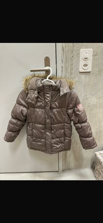 Mädchen Winterjacke Gr. 128 mit Kapuze warm gefüttert braun