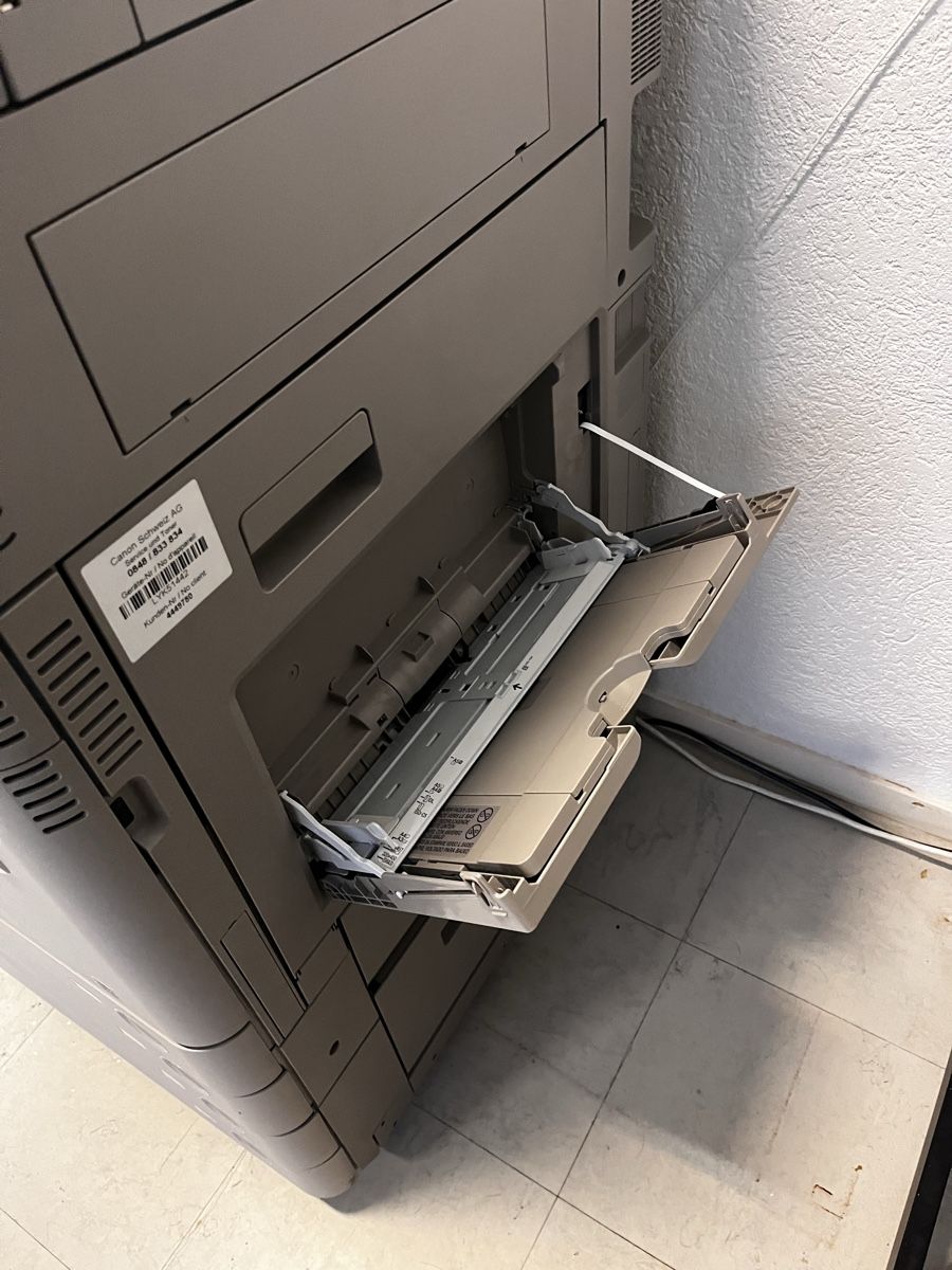 Canon Stampanti: Canon Image Runner C2220i Drucker – Usato da Basel venduto da tiarco 2