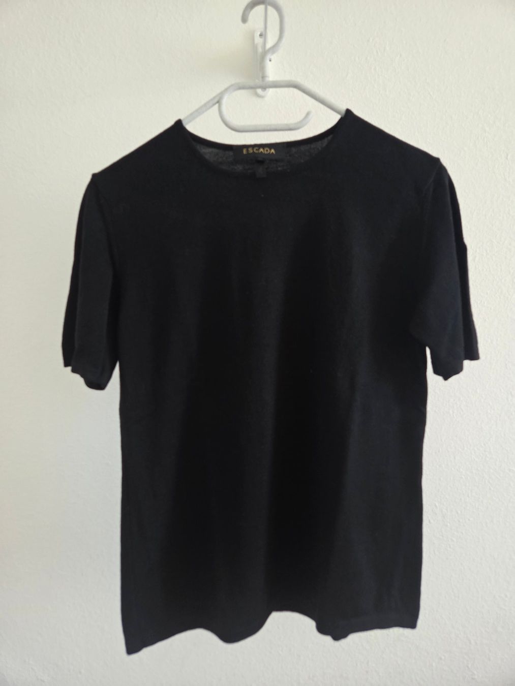 Escada Pulls & Sweat-shirts: Pullover von ESCADA – D'occasion à Oberrieden par Smart570