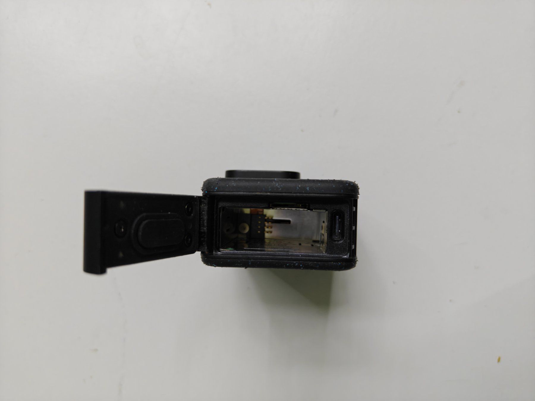 Gopro Action Cam: GoPro 12 Ab 15.Fr – Difettoso da Solothurn venduto da SDGG 1