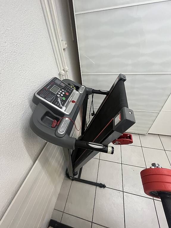 Hometrainer: Laufband – Usato da Merenschwand venduto da vin_p6jy 3