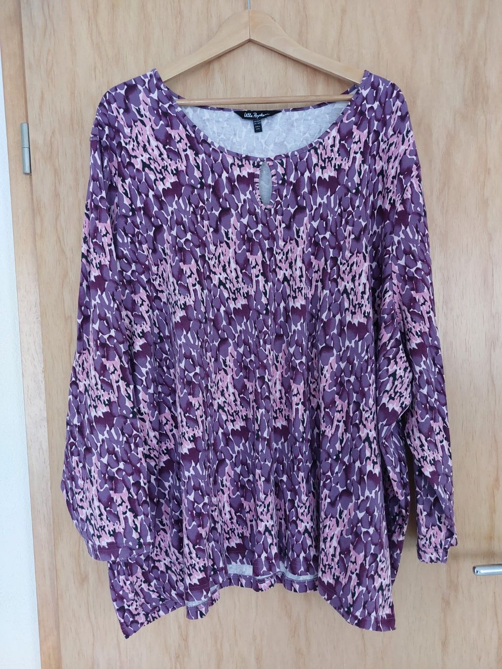 Maglioni & Felpe: Ulla Popken Pulli Gr. 66/68 – Usato da Schmitten venduto da JasiStern