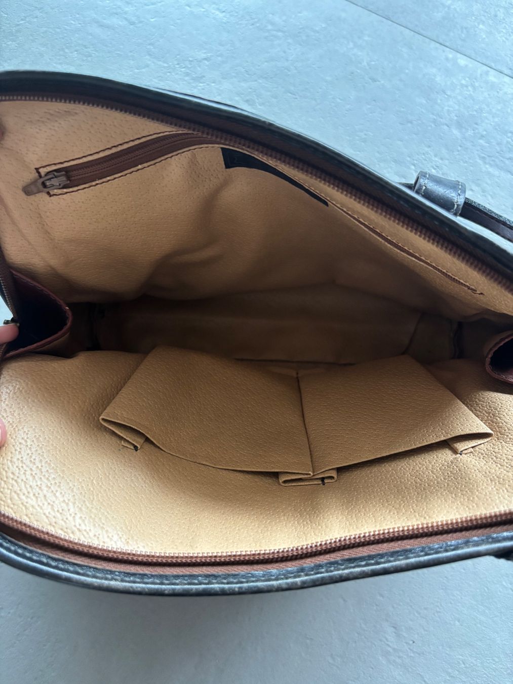 Sacs: Ledertasche  ROBE di Firenze – D'occasion à Stalden VS par ile_ld6t 4
